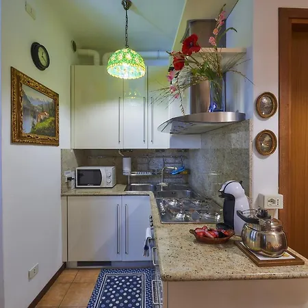 Casa Di Mezzo * Varenna